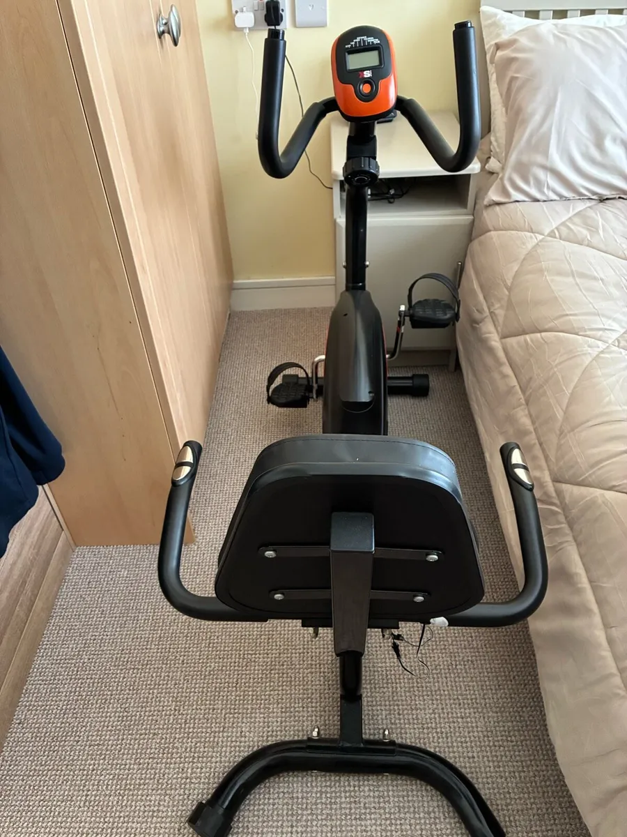 Exercise bike - Image 2