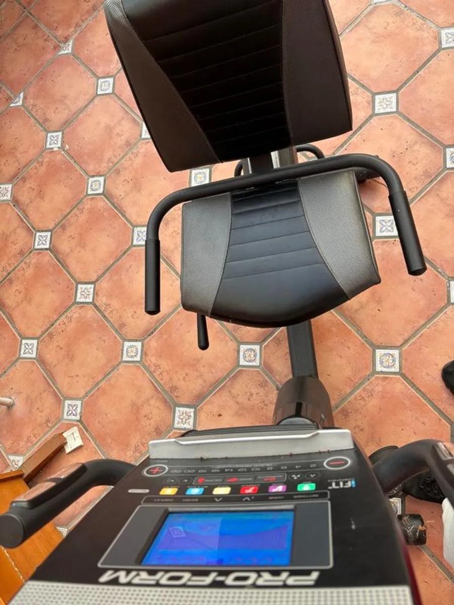 Exercise bike - Image 3