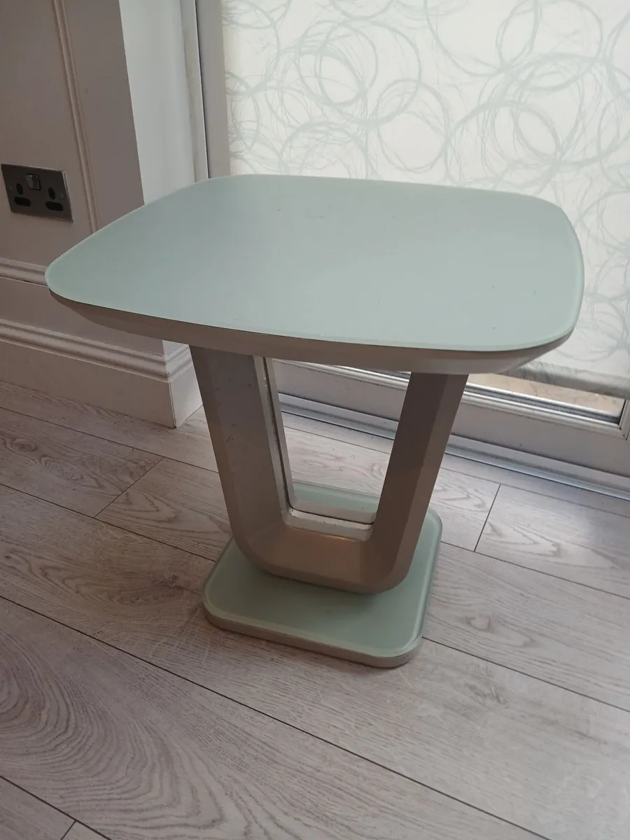 Table - Image 1