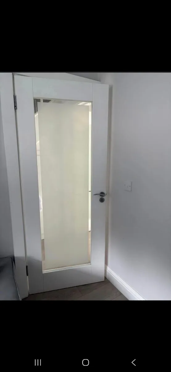 2 Solid wood Doors with frosted glass - Image 1