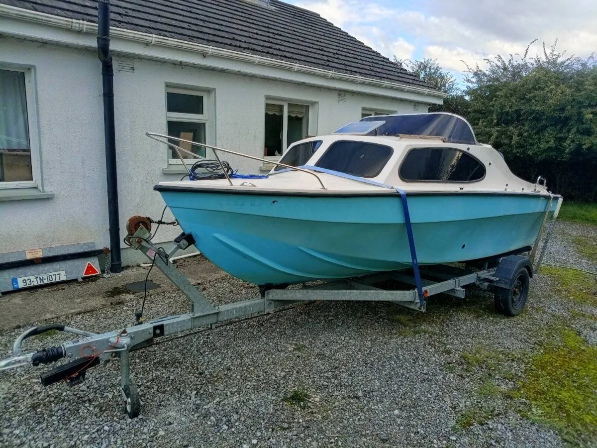 14ft two berth boat - Image 4