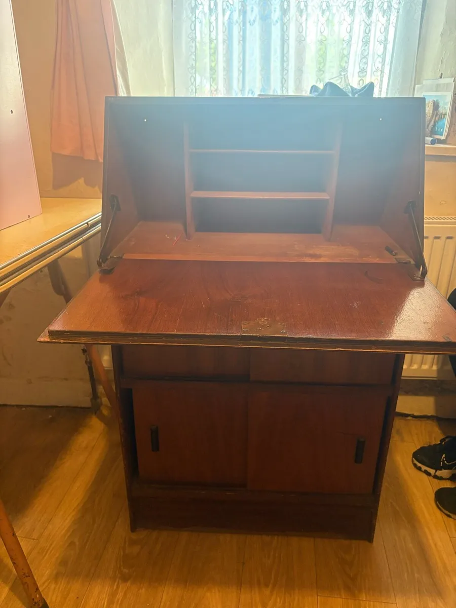 Writing bureau - Image 1