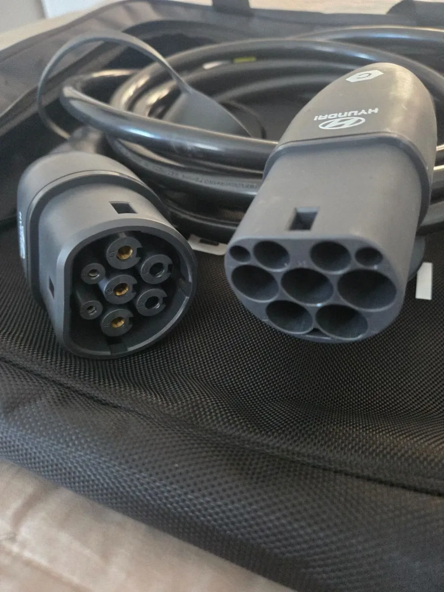 Hyundai charding cable - Image 4