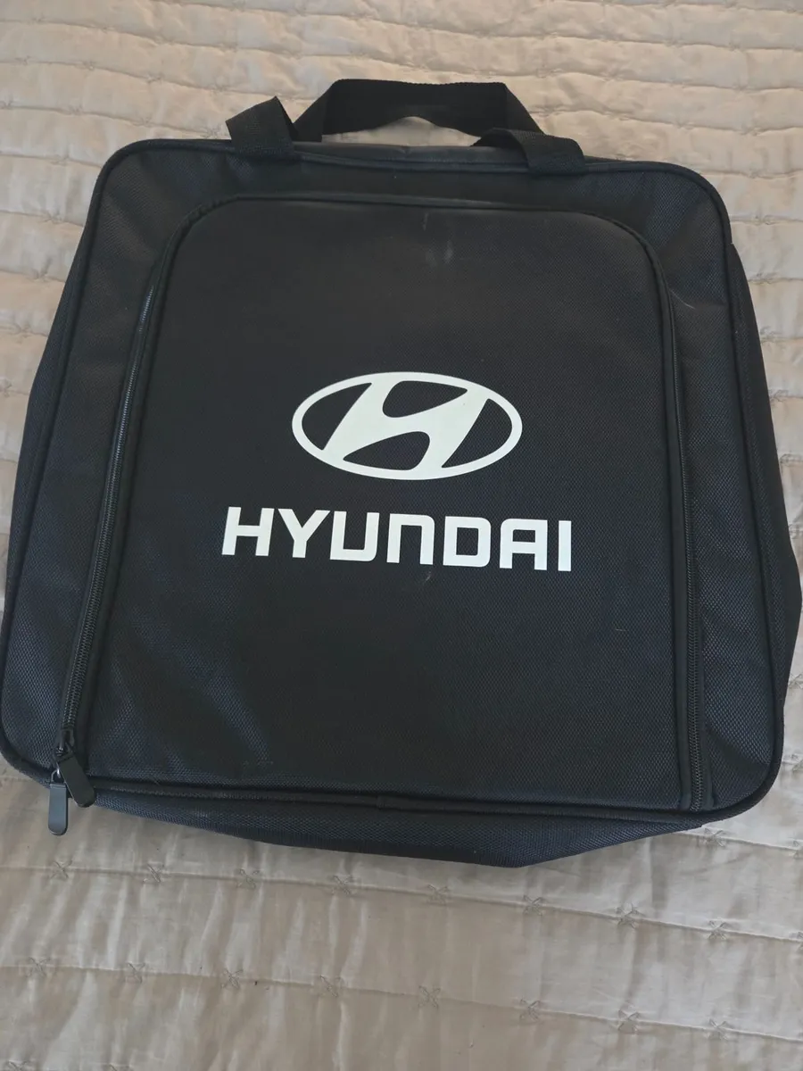 Hyundai charding cable - Image 2