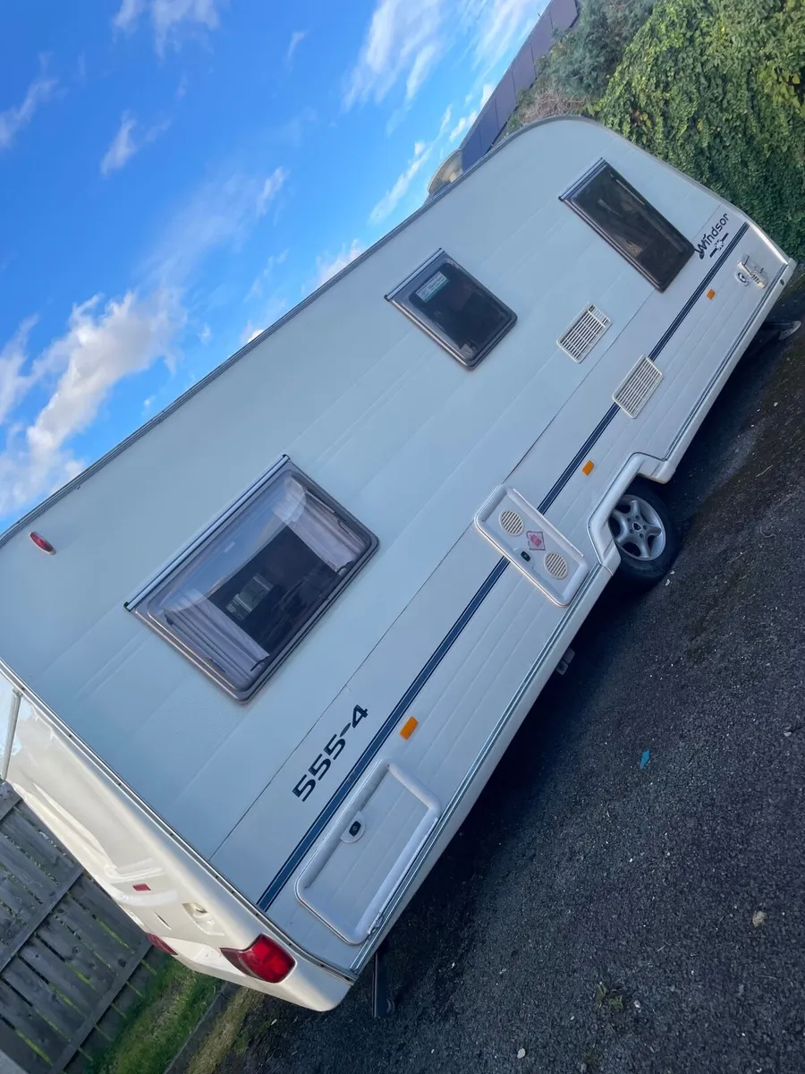 Caravan - Image 1