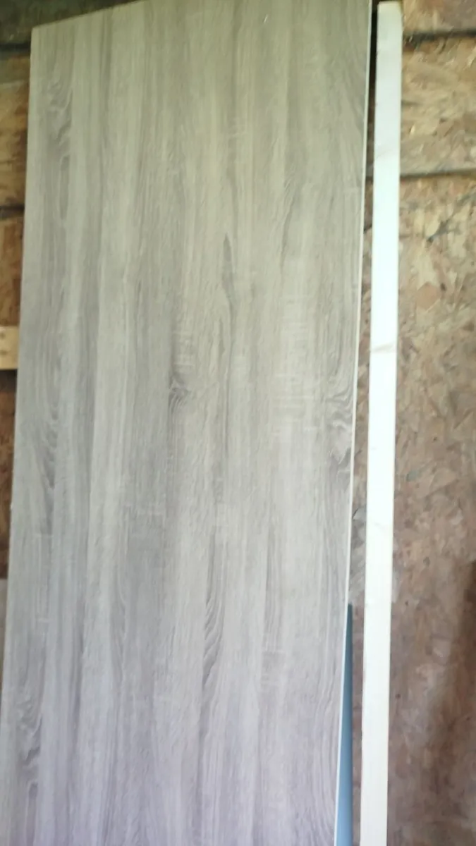 Cambrian oak offcuts - Image 1