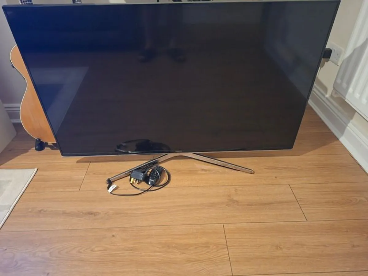48" Samsung 1080p Smart TV Model UE48H6500ST - Image 1