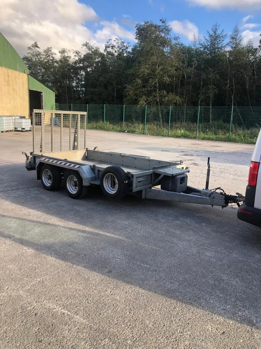 Nugent Trailer - Image 2