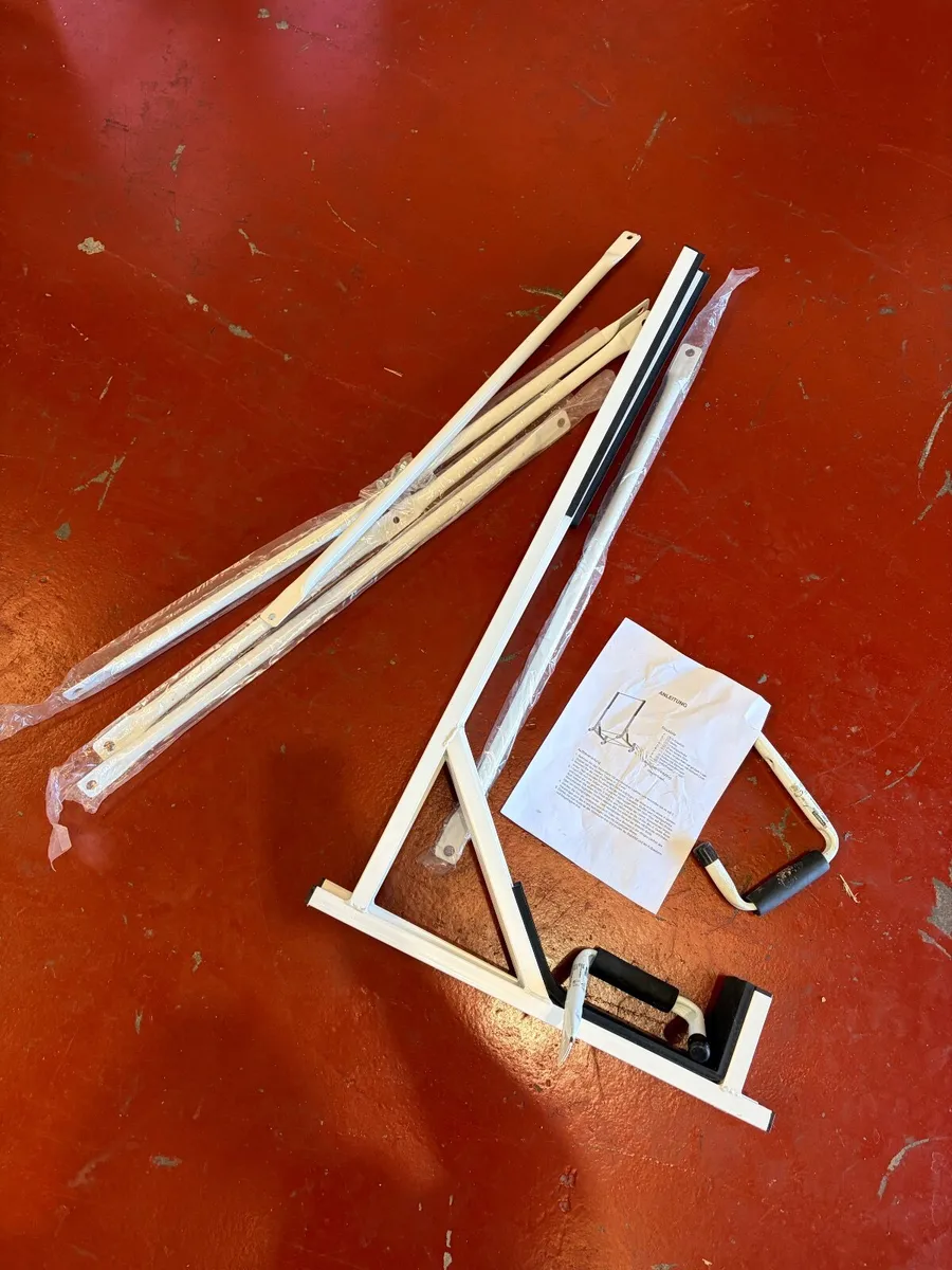 Heavy-Duty Mobile Clothes Rail / Garment Rack - Image 1