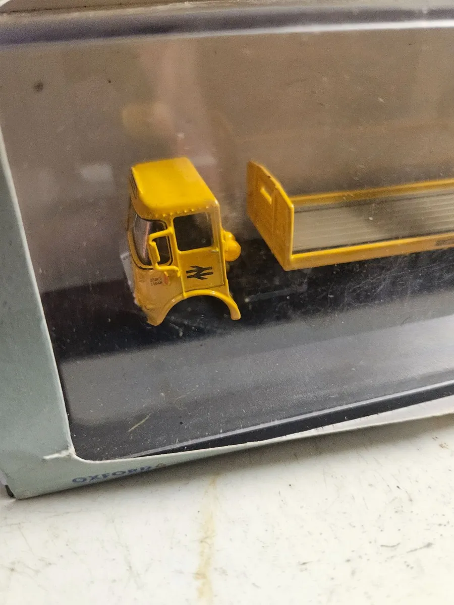Corgi Oxford British Rail Truck - Image 3