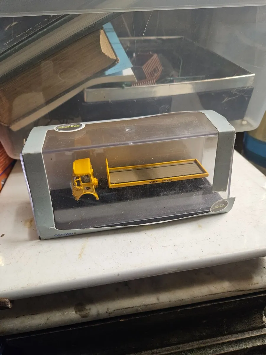 Corgi Oxford British Rail Truck - Image 1