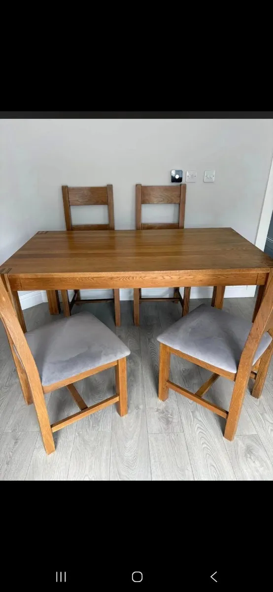 Solid wood Table and chairs - Image 1