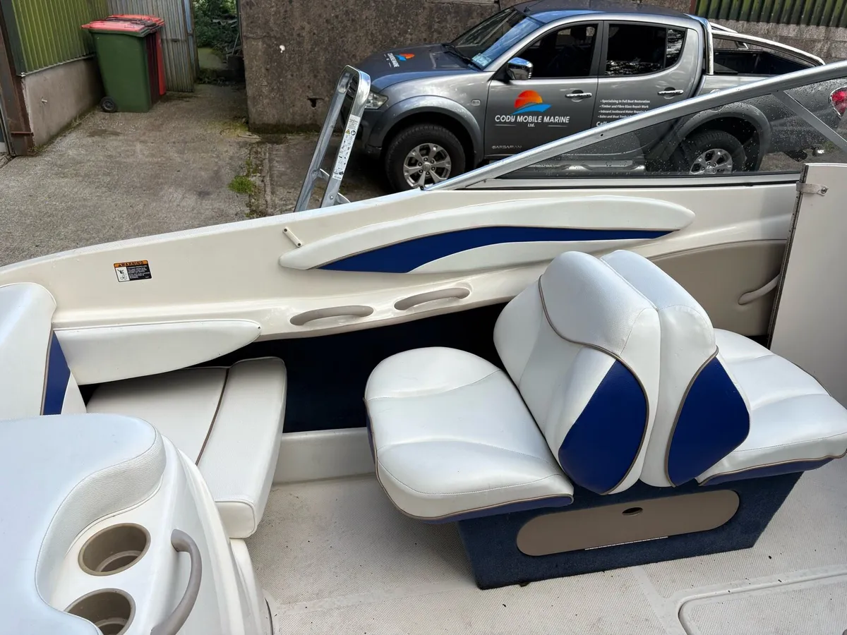 Bayliner Capri 602 boat - Image 4