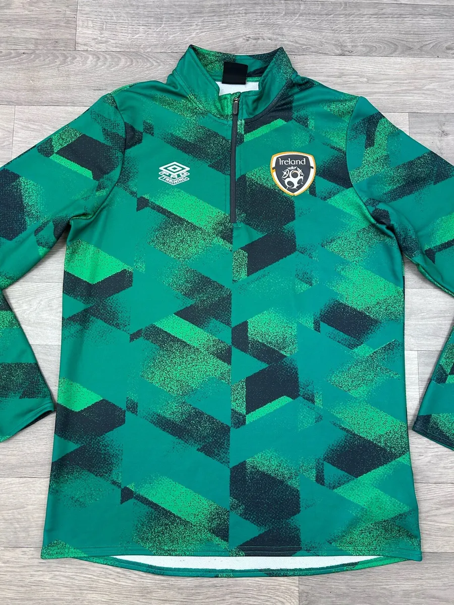 Umbro Ireland Football Half Zip Jumper Mens Large - Image 2