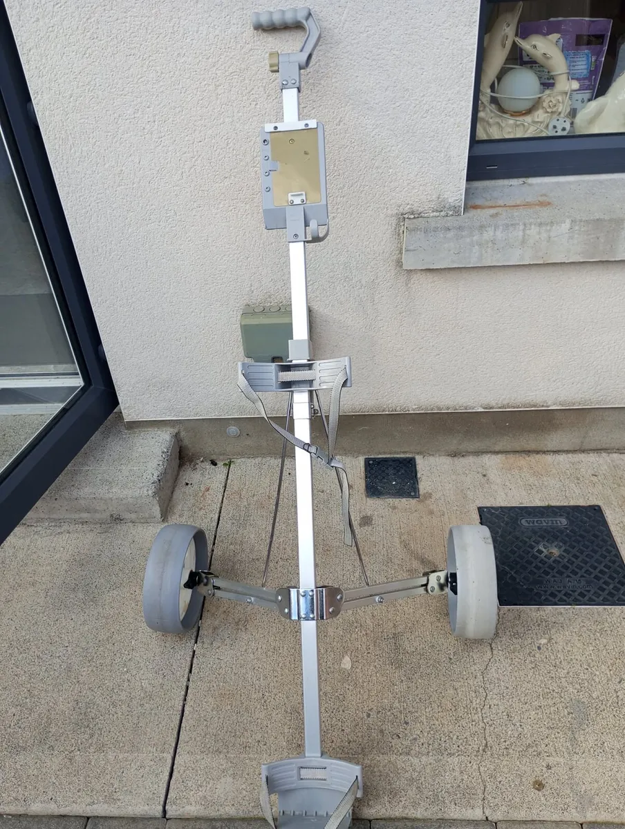Howson golf trolley. - Image 4
