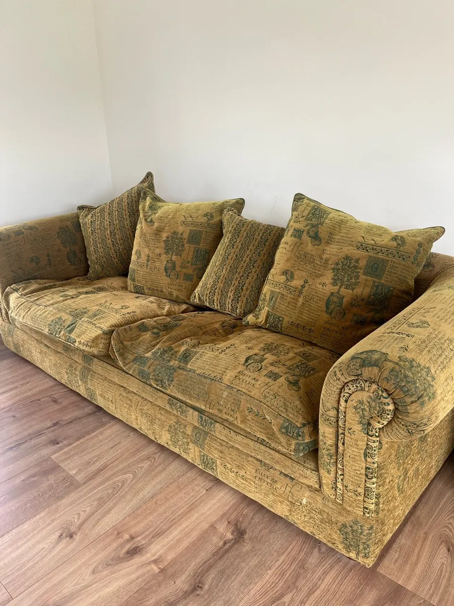 4 seater sofa - Image 3