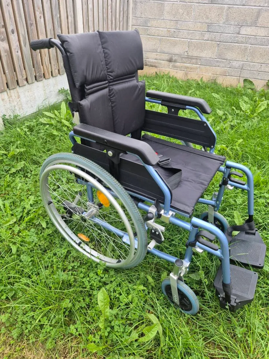 Wheelchair - Image 2