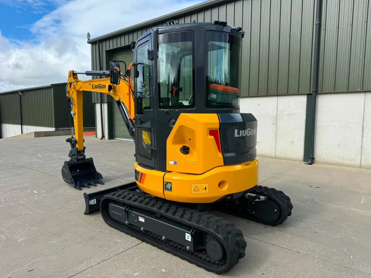 New LiuGong 9035FZTS Excavator **Online Auction** - Image 4