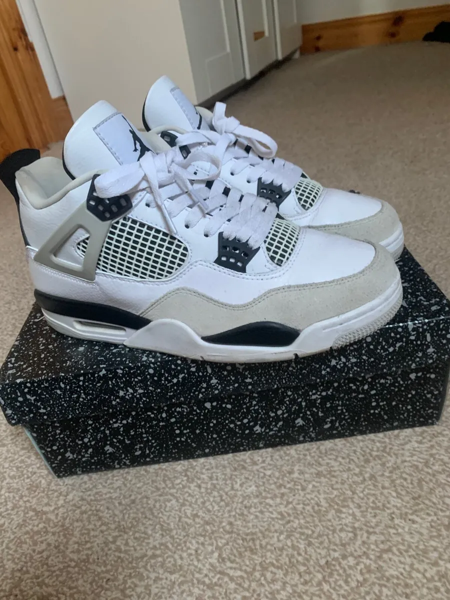 Jordan IV - Image 1