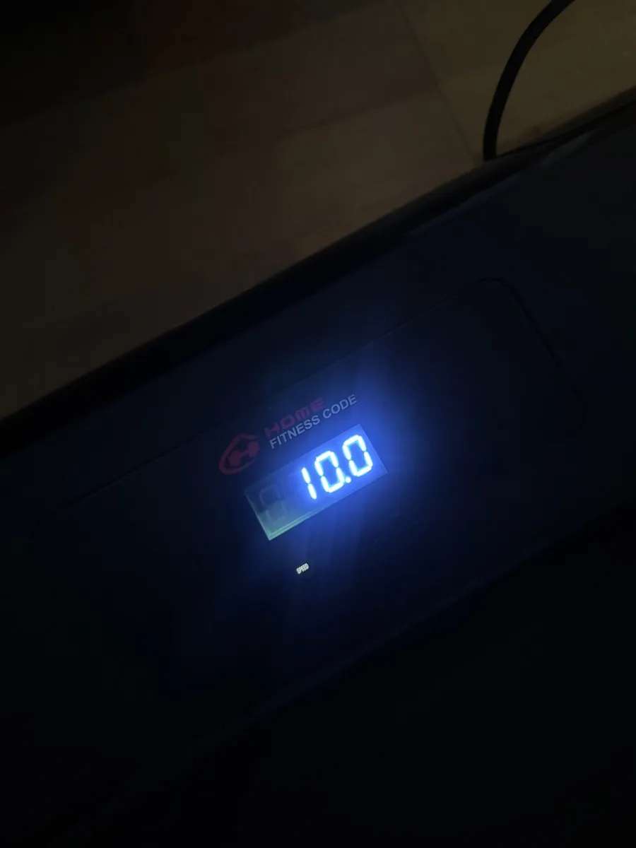 Treadmill - Image 3
