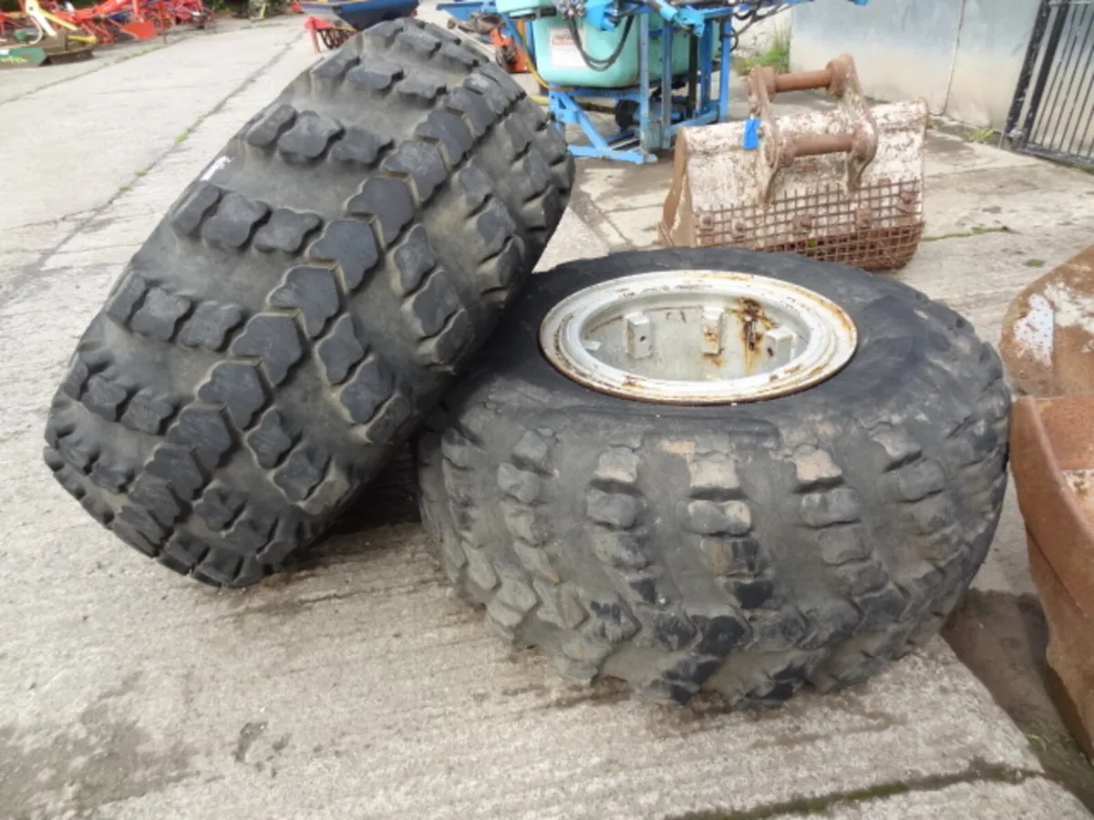 Floatation Tanker Wheels 1300 x 530 x 533 - Image 1