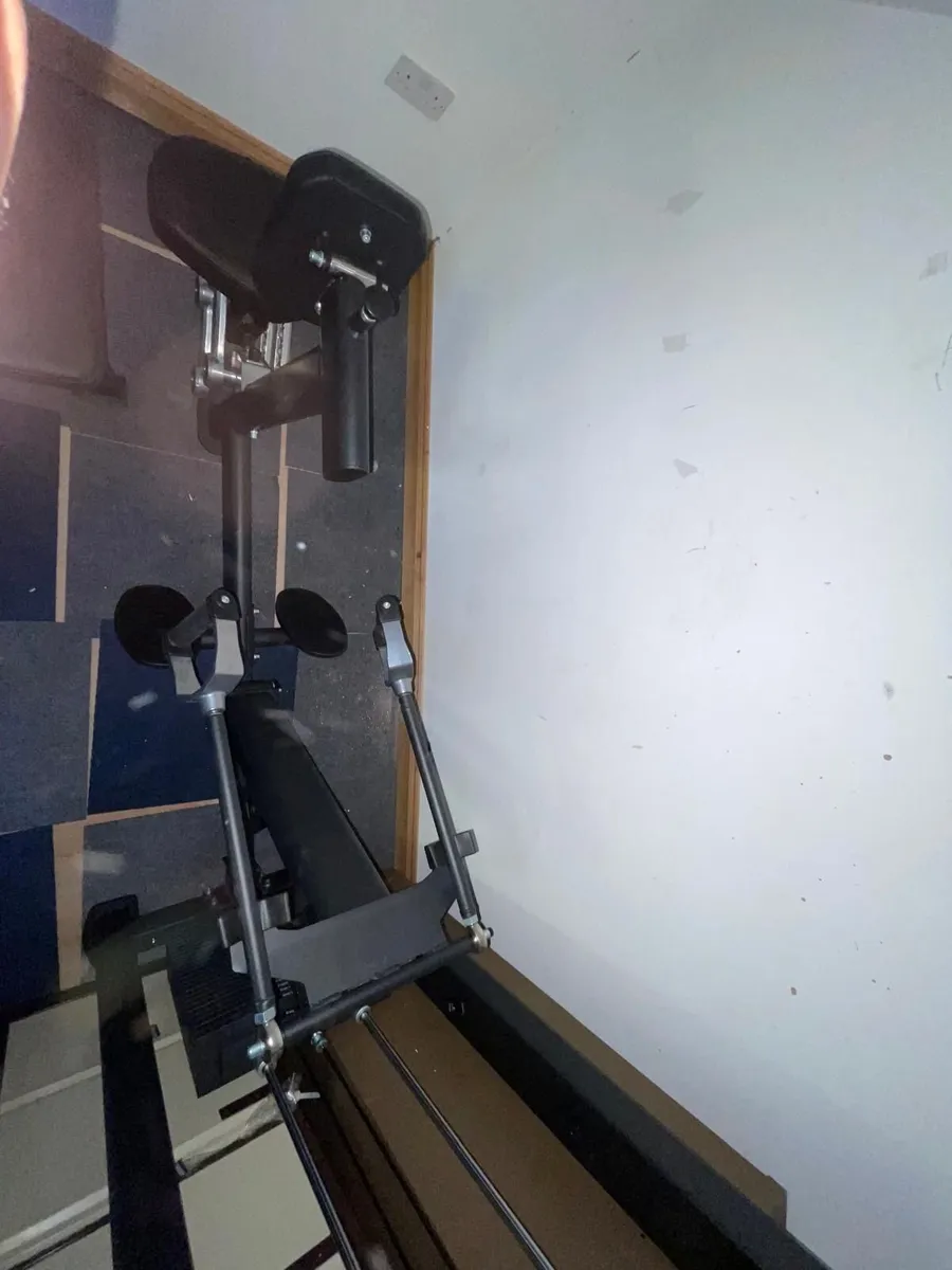 Seated Row –Commercial Machine Excellent condition - Image 4