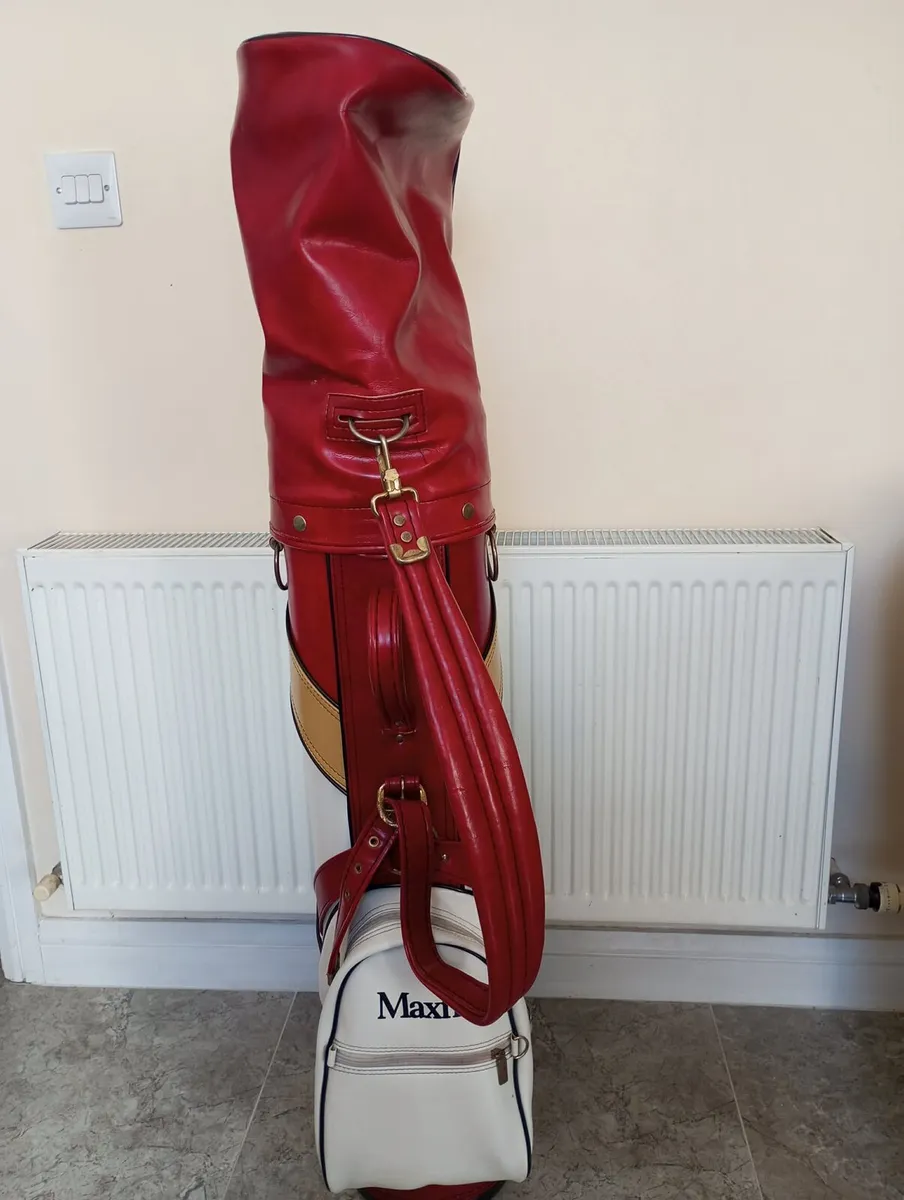 Maxfli leather golf bag. - Image 4