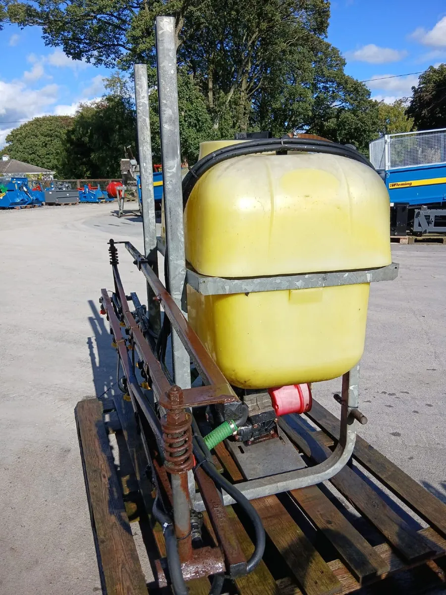 SH YES 300L SPRAYER - Image 3
