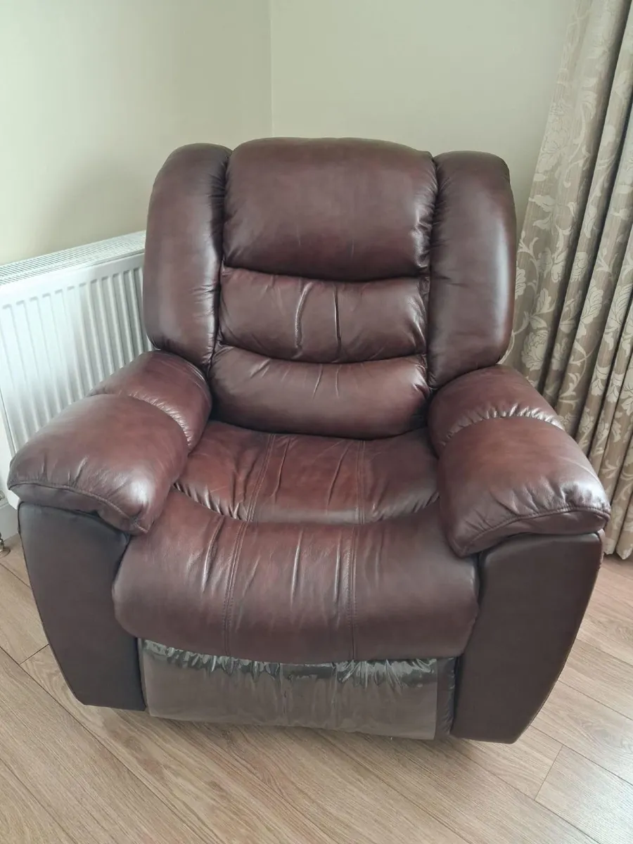 Leather 3 Piece Suite - Image 2