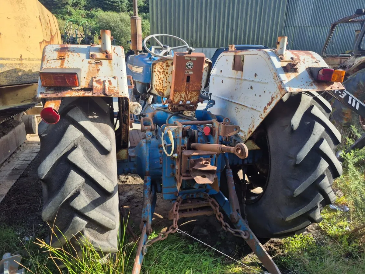 FORD 5000 - Image 2