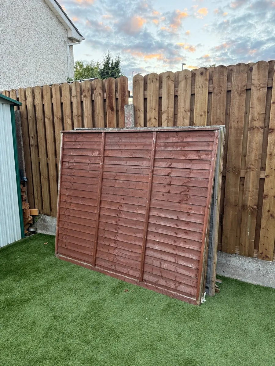 5 fences or firewood for free - Image 1