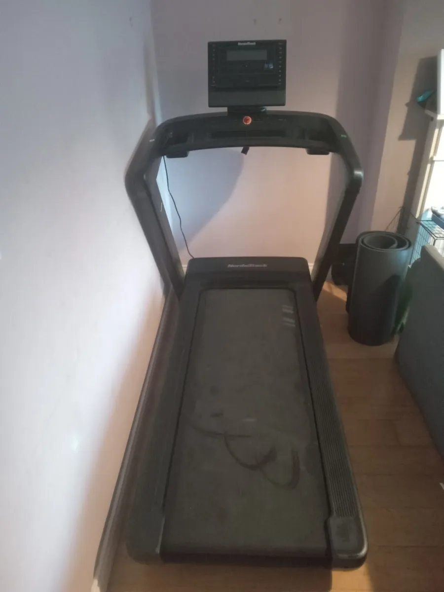 Treadmill - Image 4