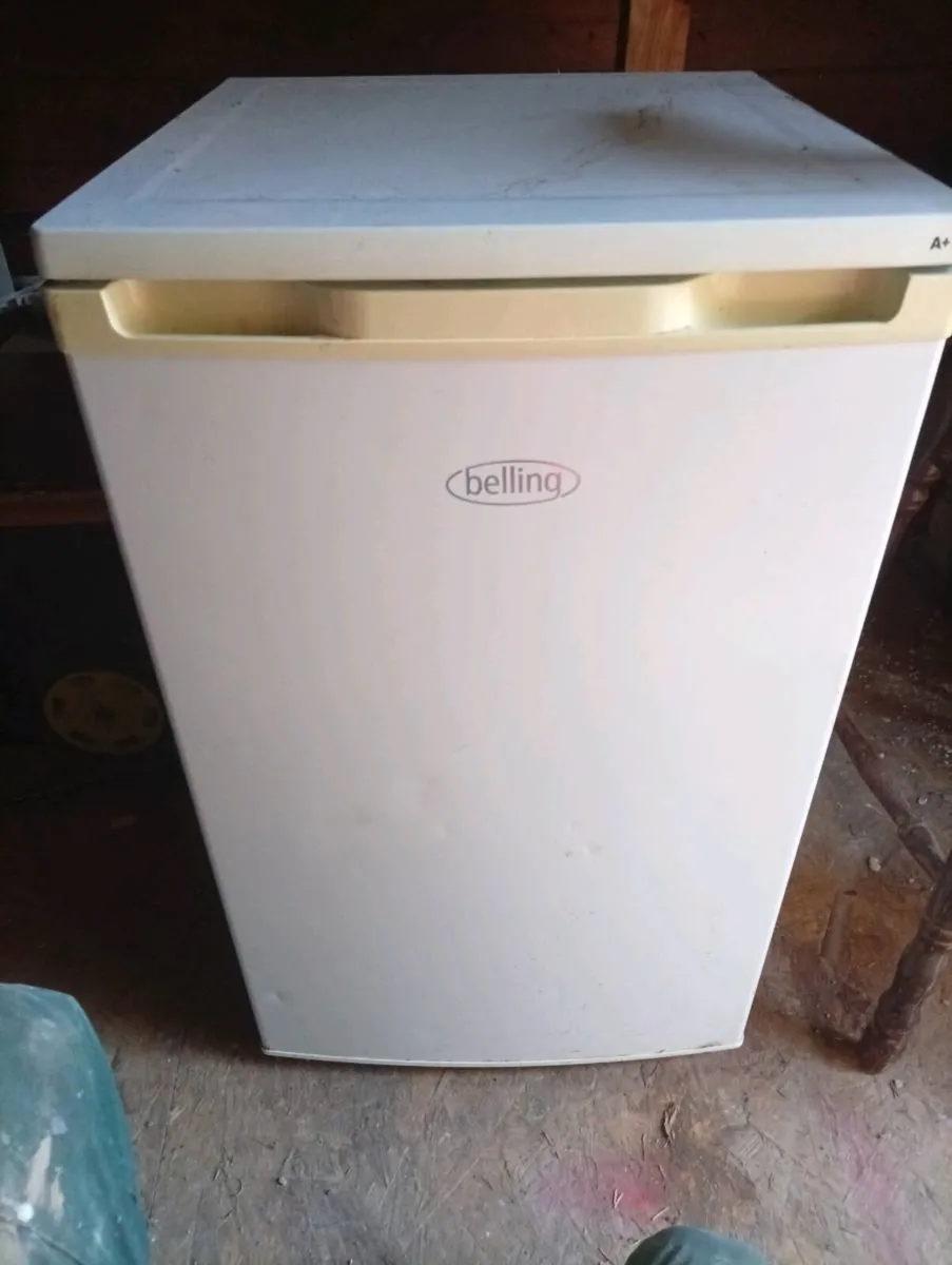 Undercounter fridge - Image 1