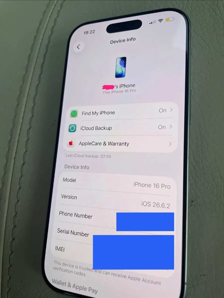 iPhone 16 Pro - Image 2