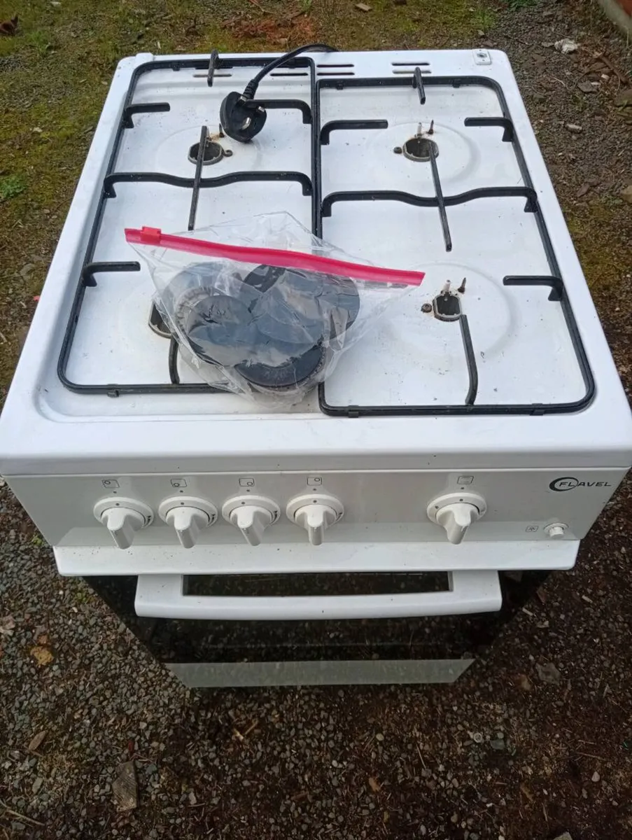 Gas cooker - Image 2