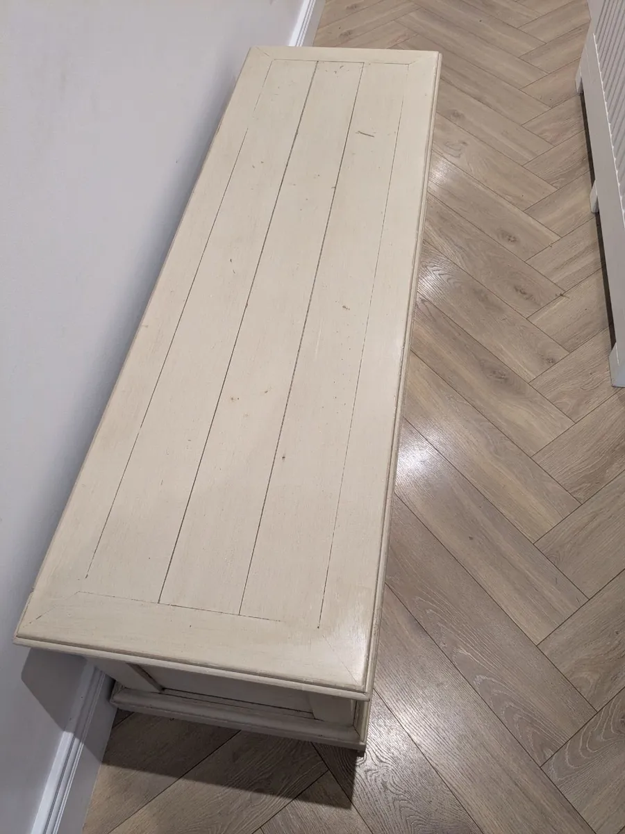 Solid wood toy chest / blanket box with cushion - Image 4