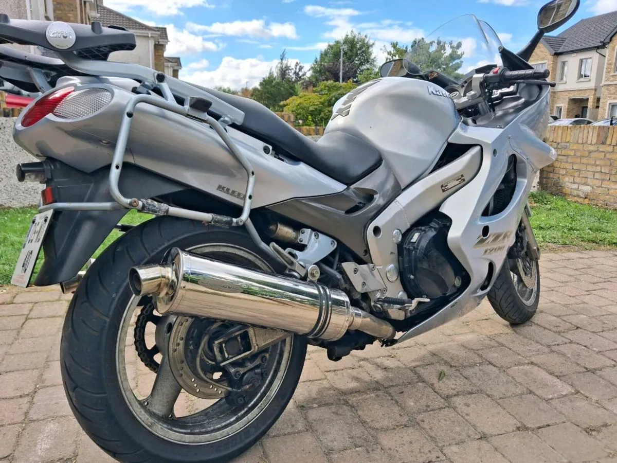Kawasaki ZZR 1200 - Image 2