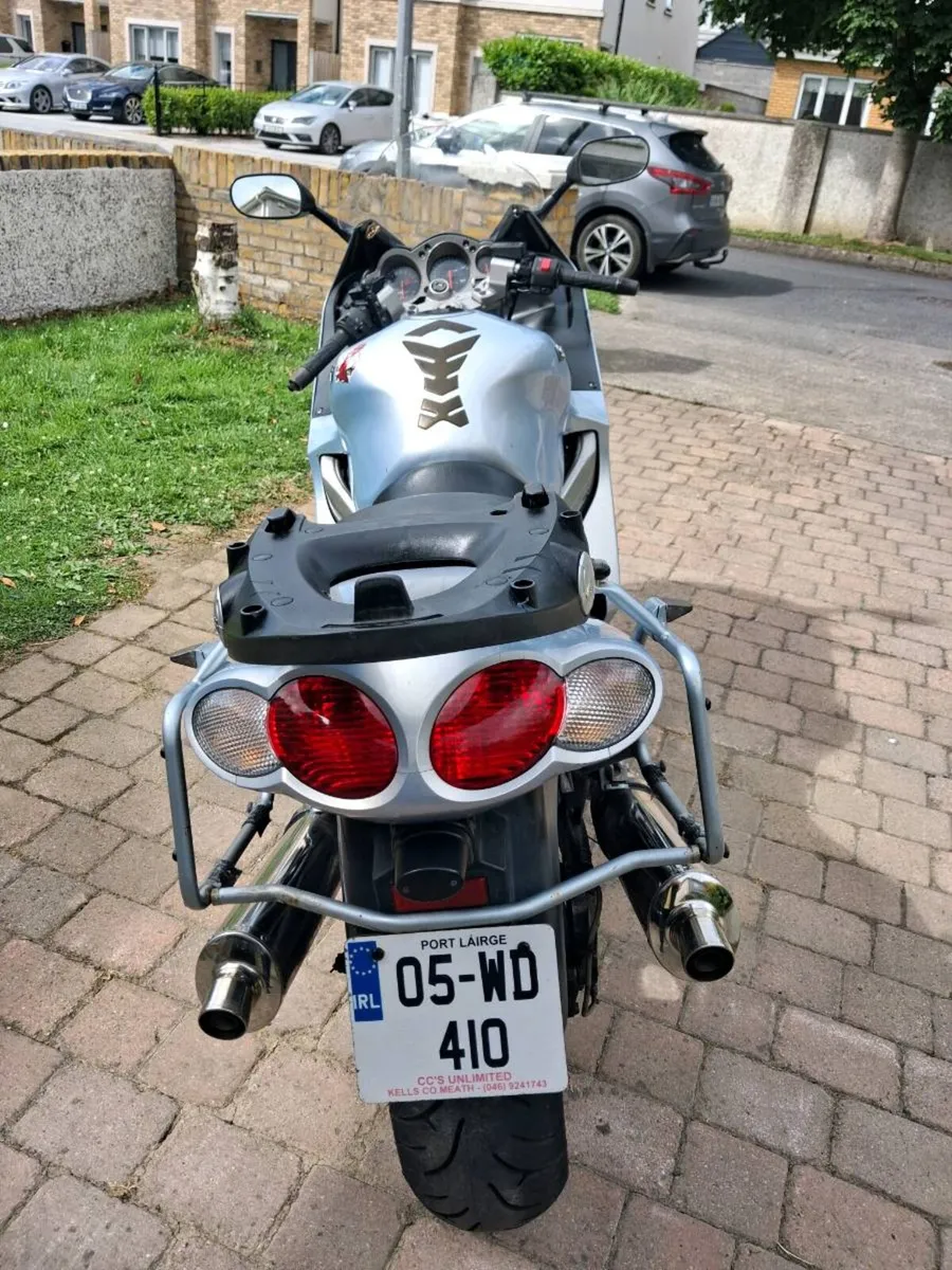 Kawasaki ZZR 1200 - Image 3