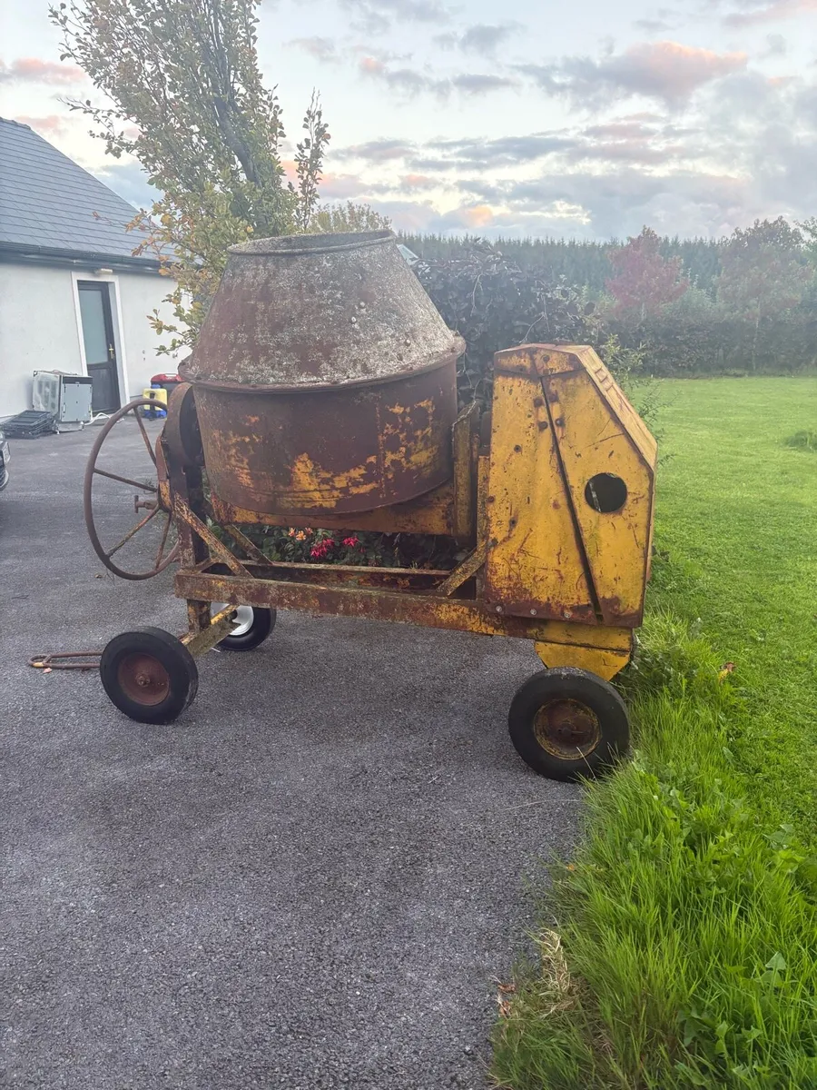 Benford 10/7 mixer - Image 4