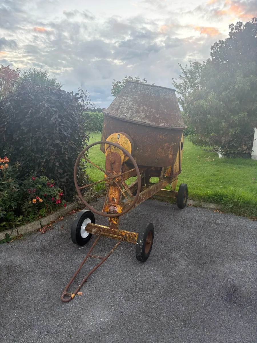 Benford 10/7 mixer - Image 3