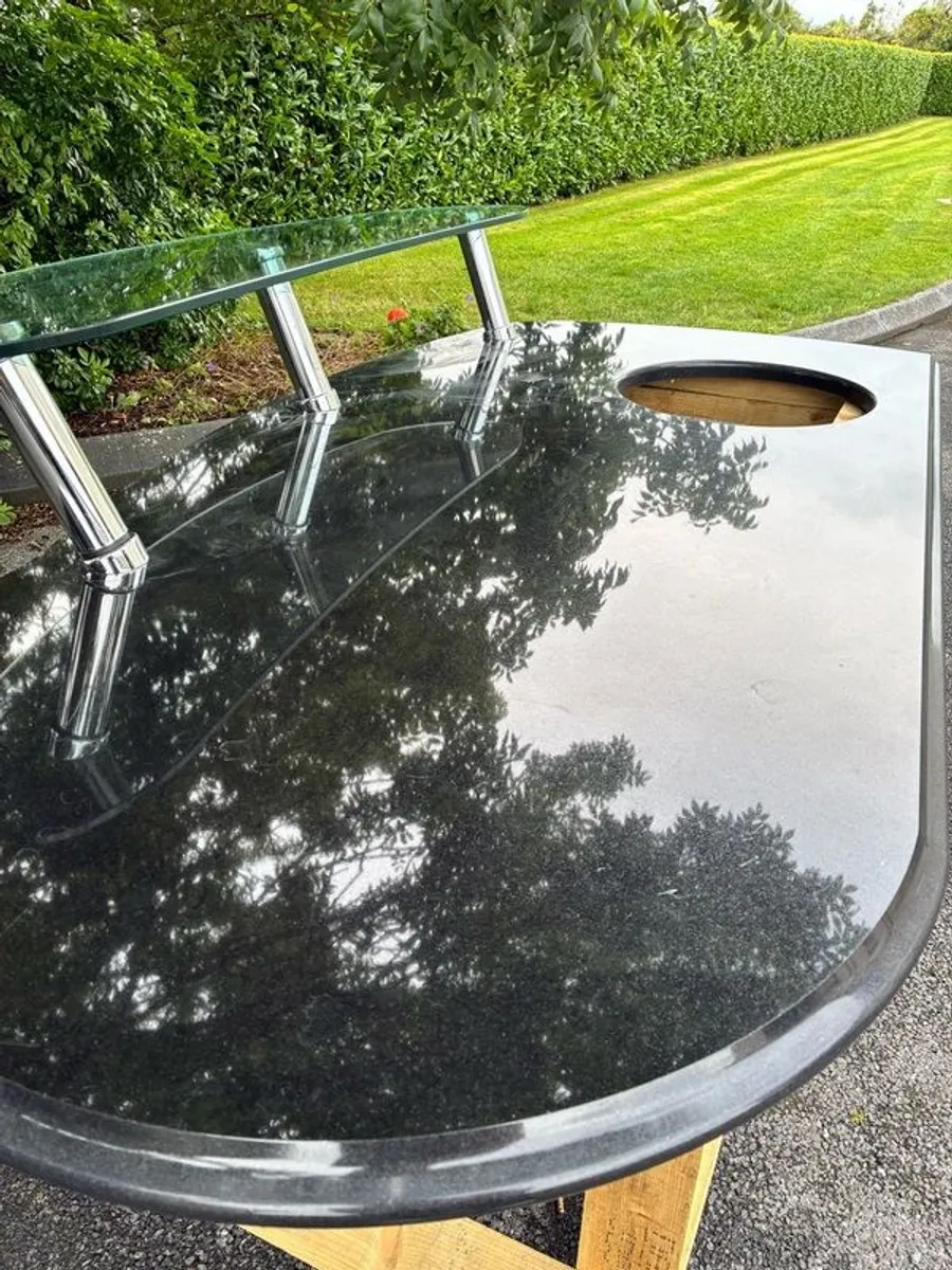 Granite counter top - Image 4