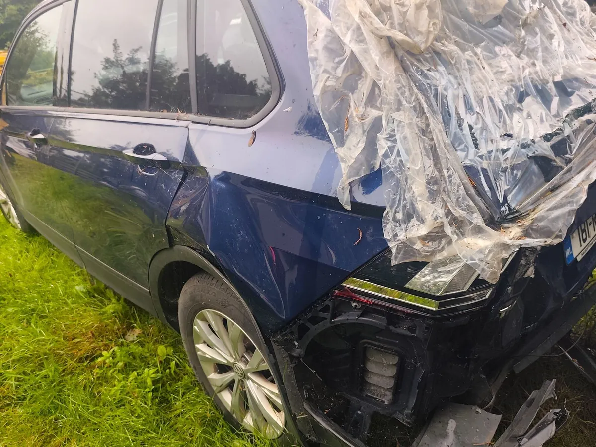 2018 vw Tiguan - Image 4