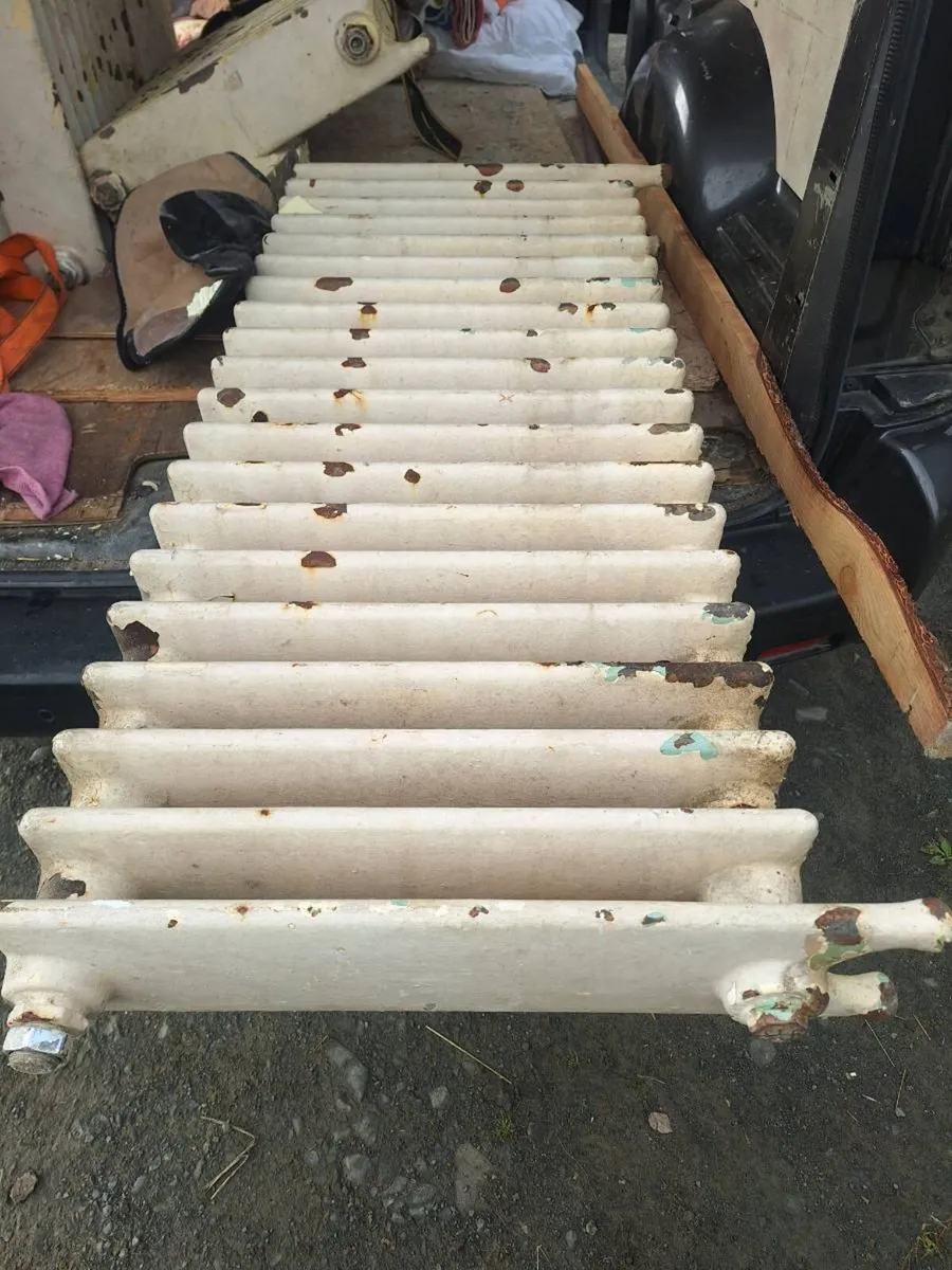 Vintage radiators - Image 3