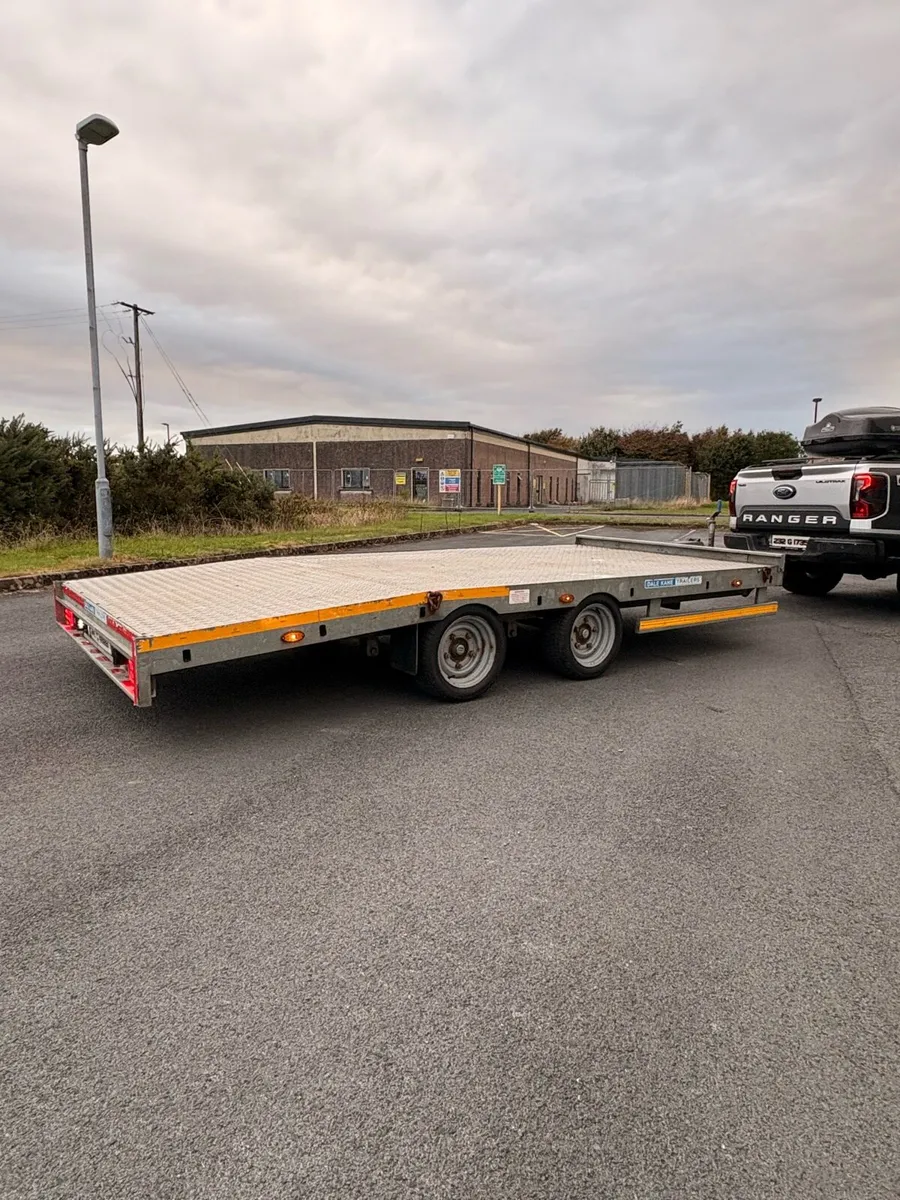 Dale Kane Beavertail Trailer - Image 2