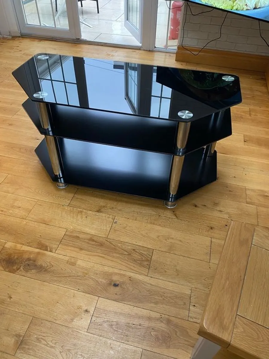 tv stand - Image 1
