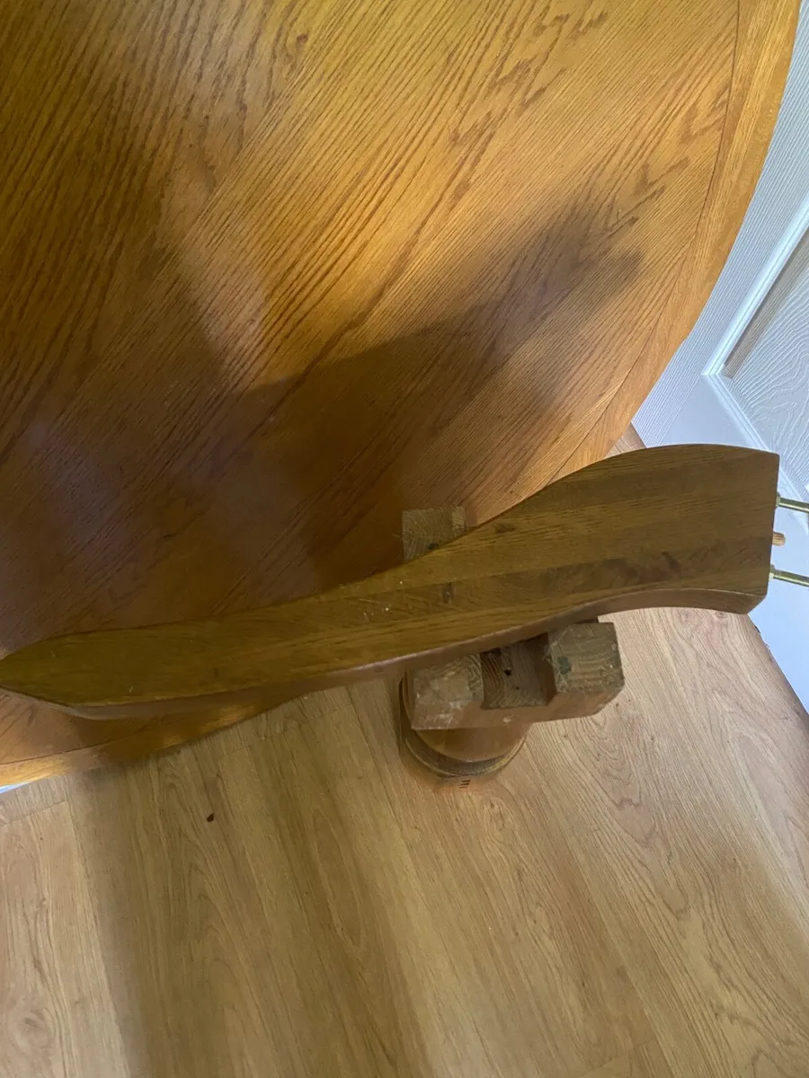 Dining room table - Image 4