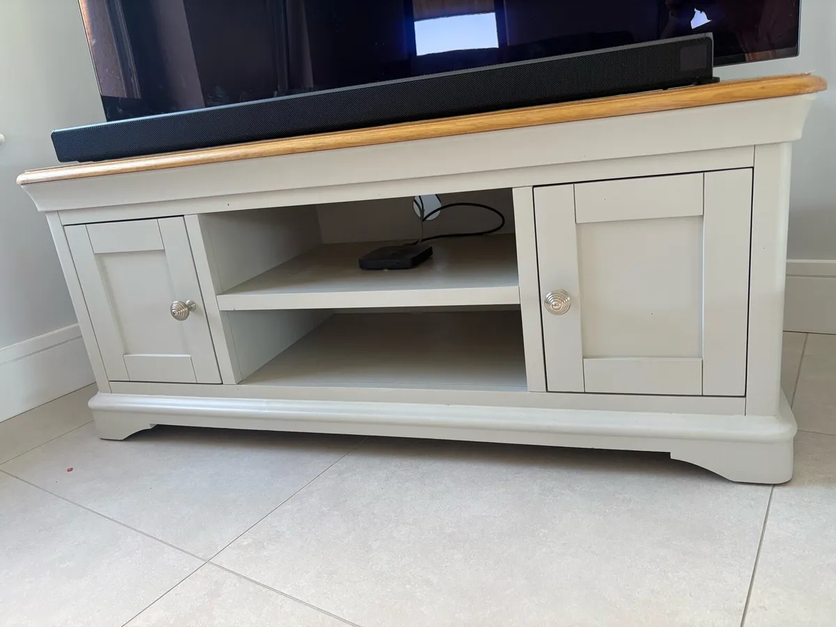 Furniture - Image 3