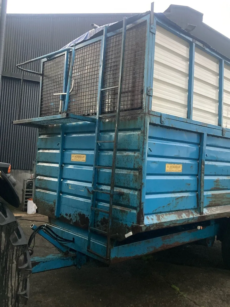Donnelly 16ft  trailer ,  rollover cover & catwalk - Image 3