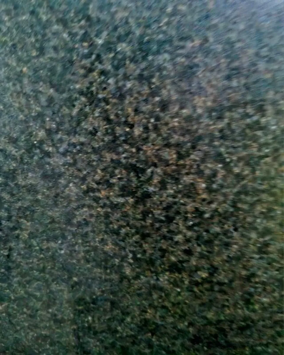 Granite island worktop - Image 2