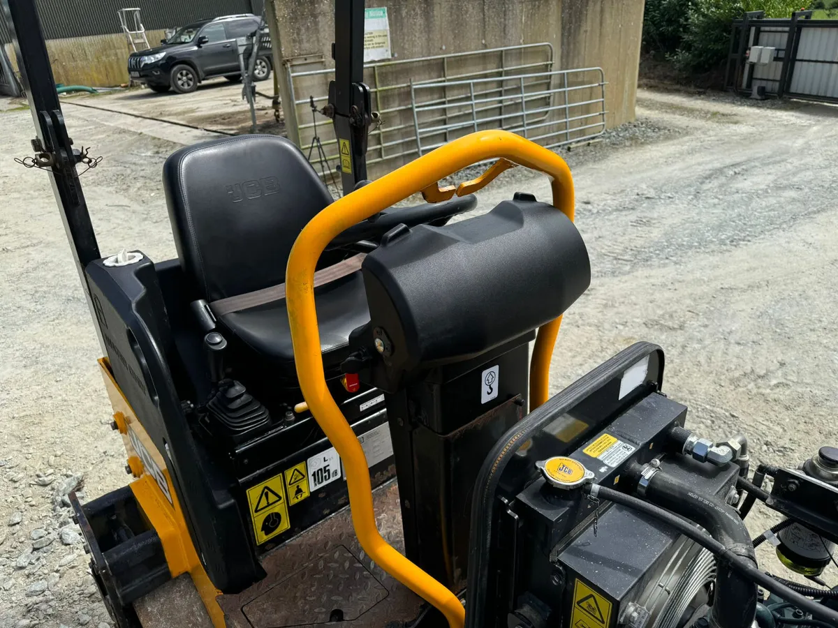 JCB CT260-120 Twin Drum Roller (CT 260 - 120) - Image 4